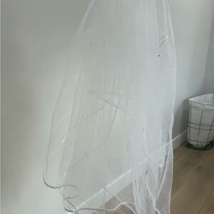 Elegant White Women's Veils 1 with rhinestones and 1 without